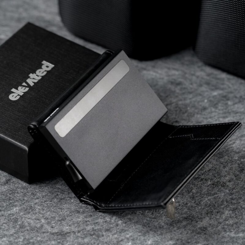 Kaarditasku Elevated Ultimate 1.0 (kt009) - black magnetkinnitus