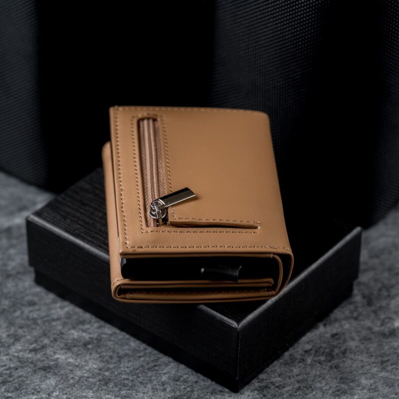 Kaarditasku Elevated Ultimate 1.0 kt009 brown beige münditasku