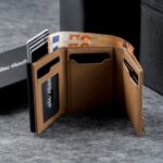 Kaarditasku Elevated Ultimate 1.0 kt009 brown beige sularahatasku funktsionaalsus