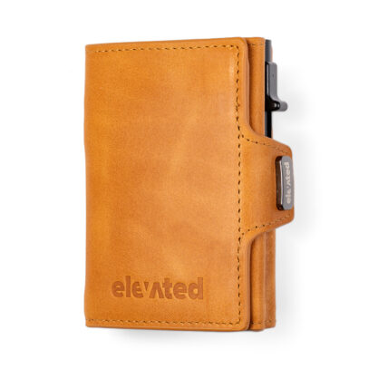 Kaarditasku Elevated Snap 1.0 Pastel Yellow valgel taustal