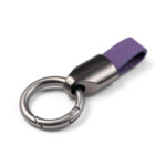 Minimalistlik PU-nahast võtmehoidja VH009 Royal Purple valgel taustal
